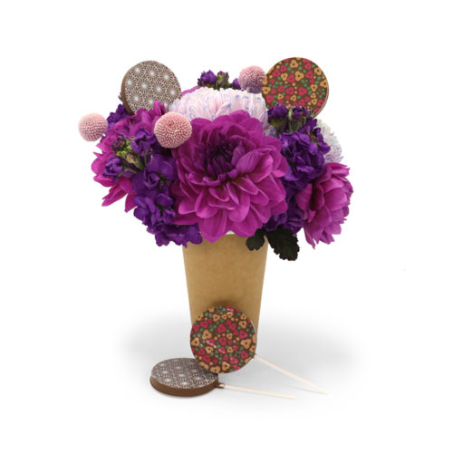 Cuppa Flowers<br />Purple Blooms<br />Milk Chocolate Lollipops 25g
