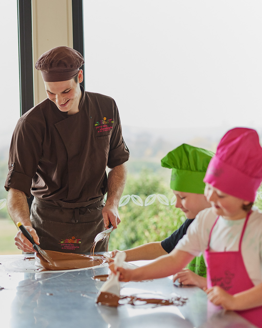 chocolate making experiences for kids at the chocolaterie